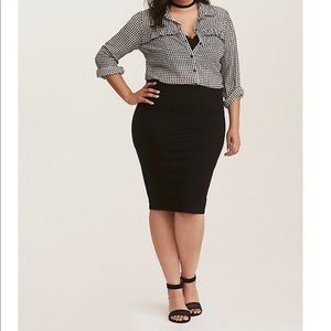 Torrid Black pencil skirt